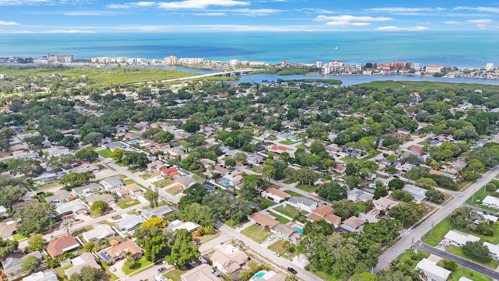 13937 85TH TER N, SEMINOLE, FL, 33776