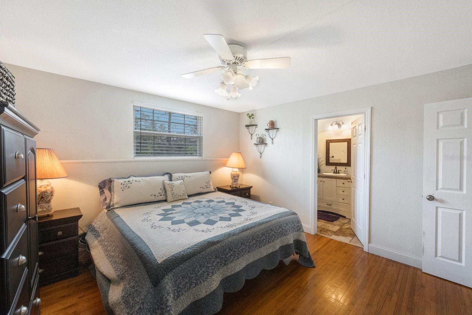 13937 85TH TER N, SEMINOLE, FL, 33776