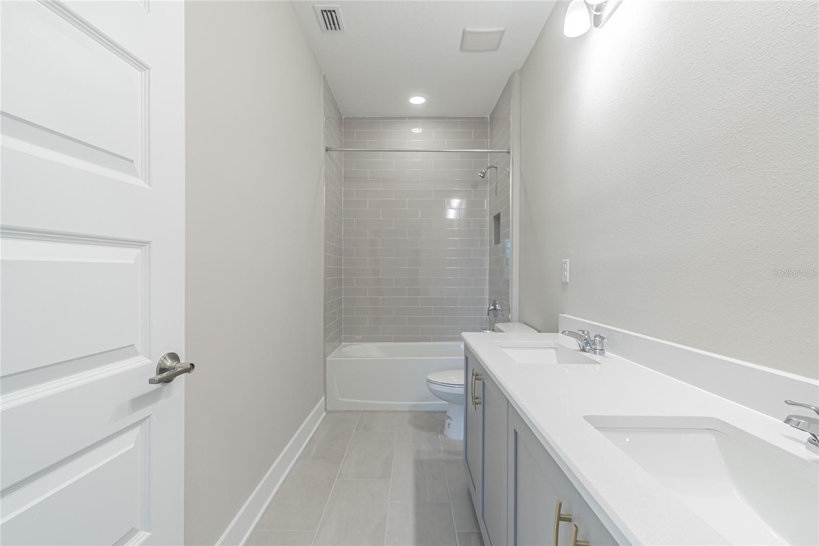 707 W FRIBLEY ST, TAMPA, FL, 33603