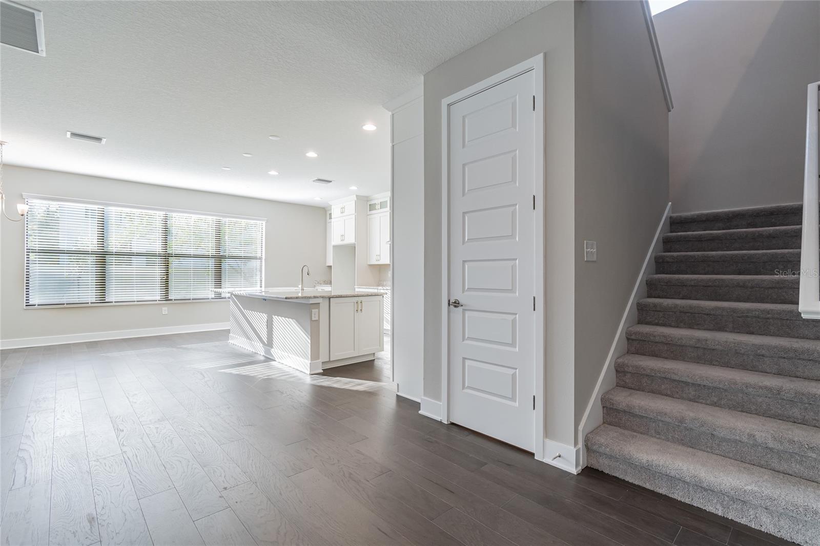 707 W FRIBLEY ST, TAMPA, FL, 33603