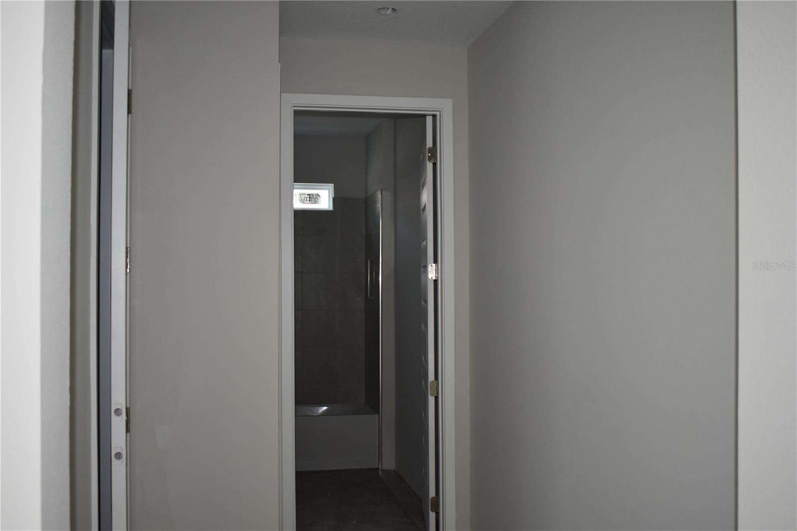 707 W FRIBLEY ST, TAMPA, FL, 33603
