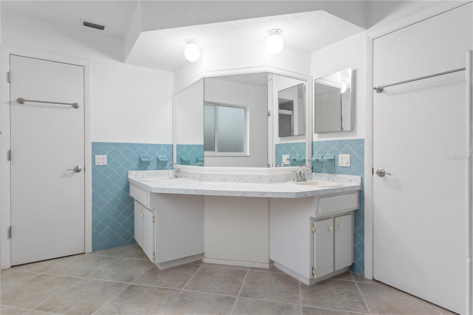 12161 SHADOW RIDGE BLVD, HUDSON, FL, 34669