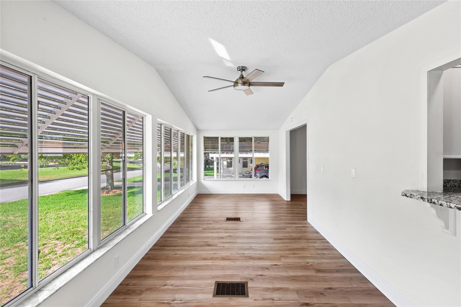 1616 BAYHILL DR, LADY LAKE, FL, 32159