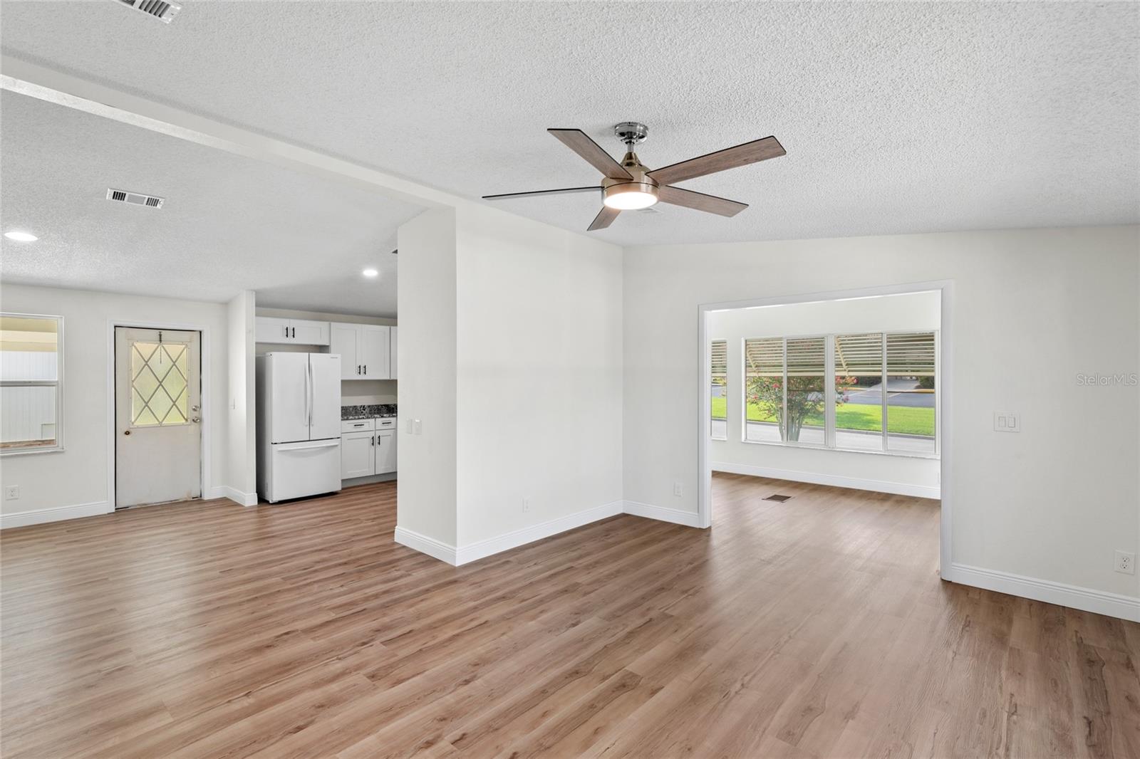 1616 BAYHILL DR, LADY LAKE, FL, 32159