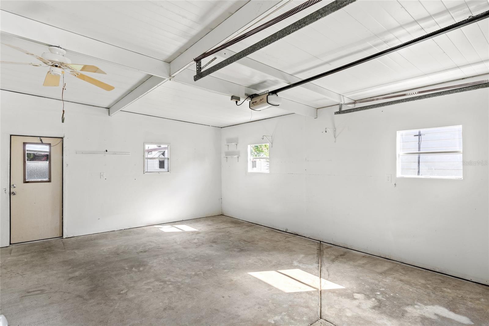 1616 BAYHILL DR, LADY LAKE, FL, 32159