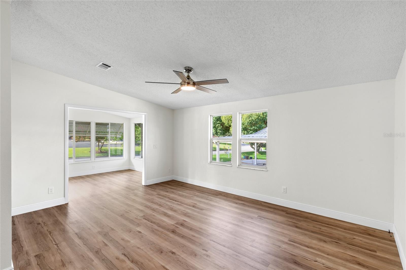 1616 BAYHILL DR, LADY LAKE, FL, 32159