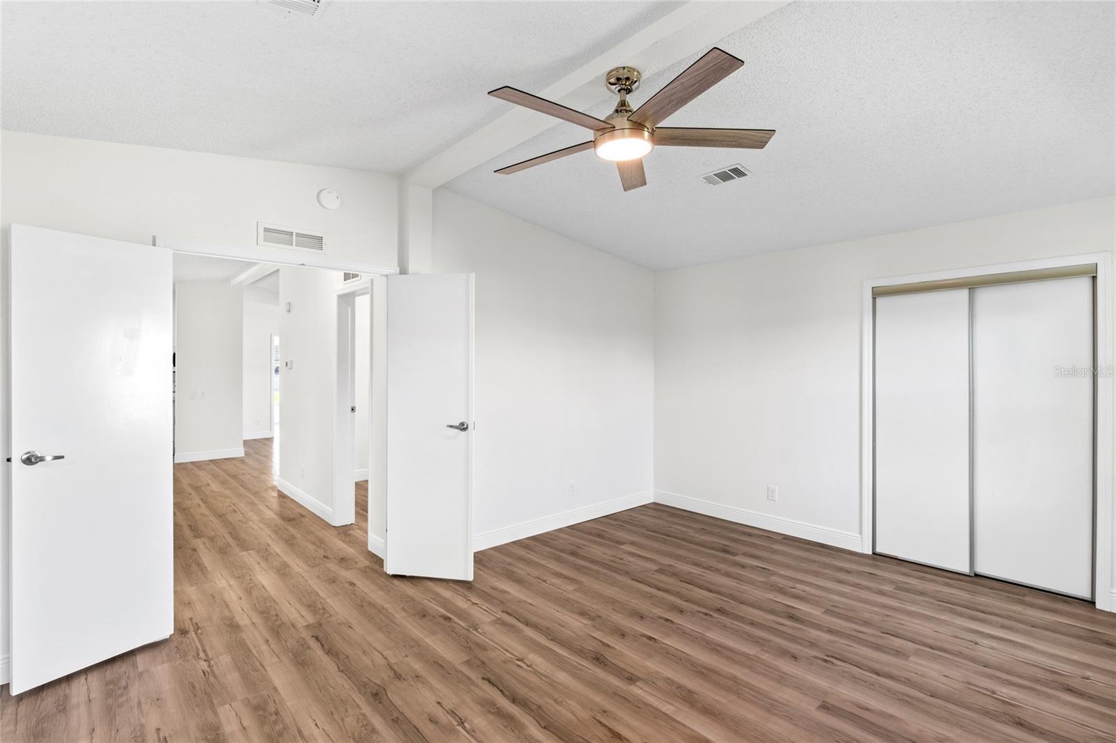 1616 BAYHILL DR, LADY LAKE, FL, 32159
