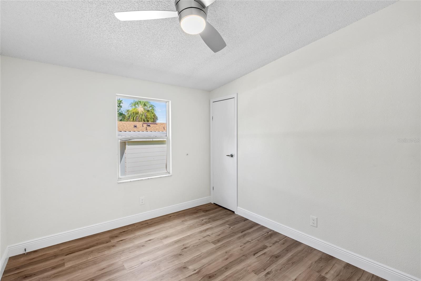 1616 BAYHILL DR, LADY LAKE, FL, 32159