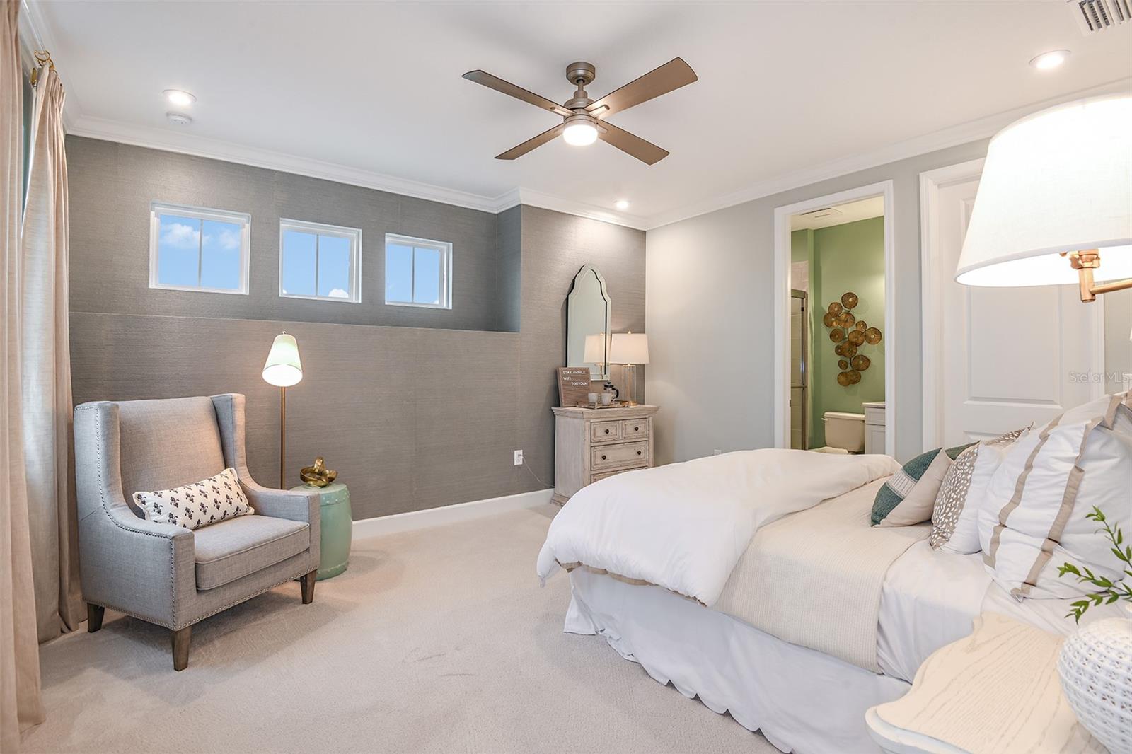 33895 ANCHOR LIGHT LN, WESLEY CHAPEL, FL, 33543
