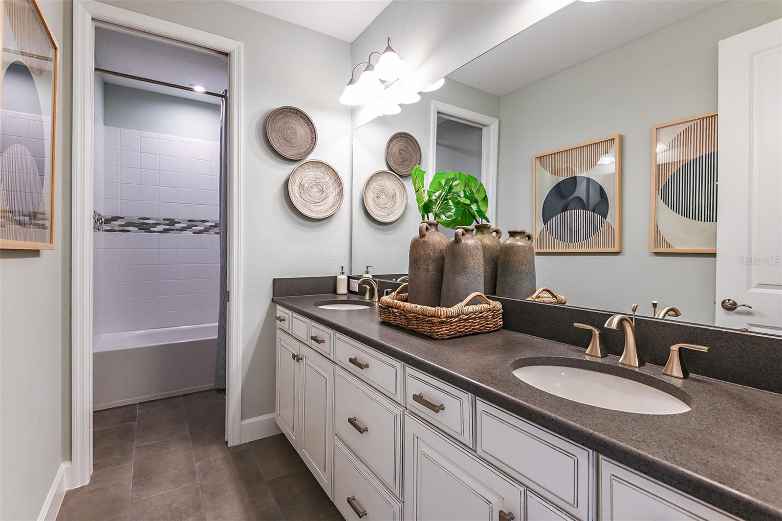 33895 ANCHOR LIGHT LN, WESLEY CHAPEL, FL, 33543