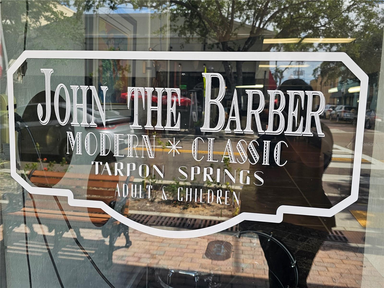 106 E TARPON AVE, TARPON SPRINGS, FL, 34689
