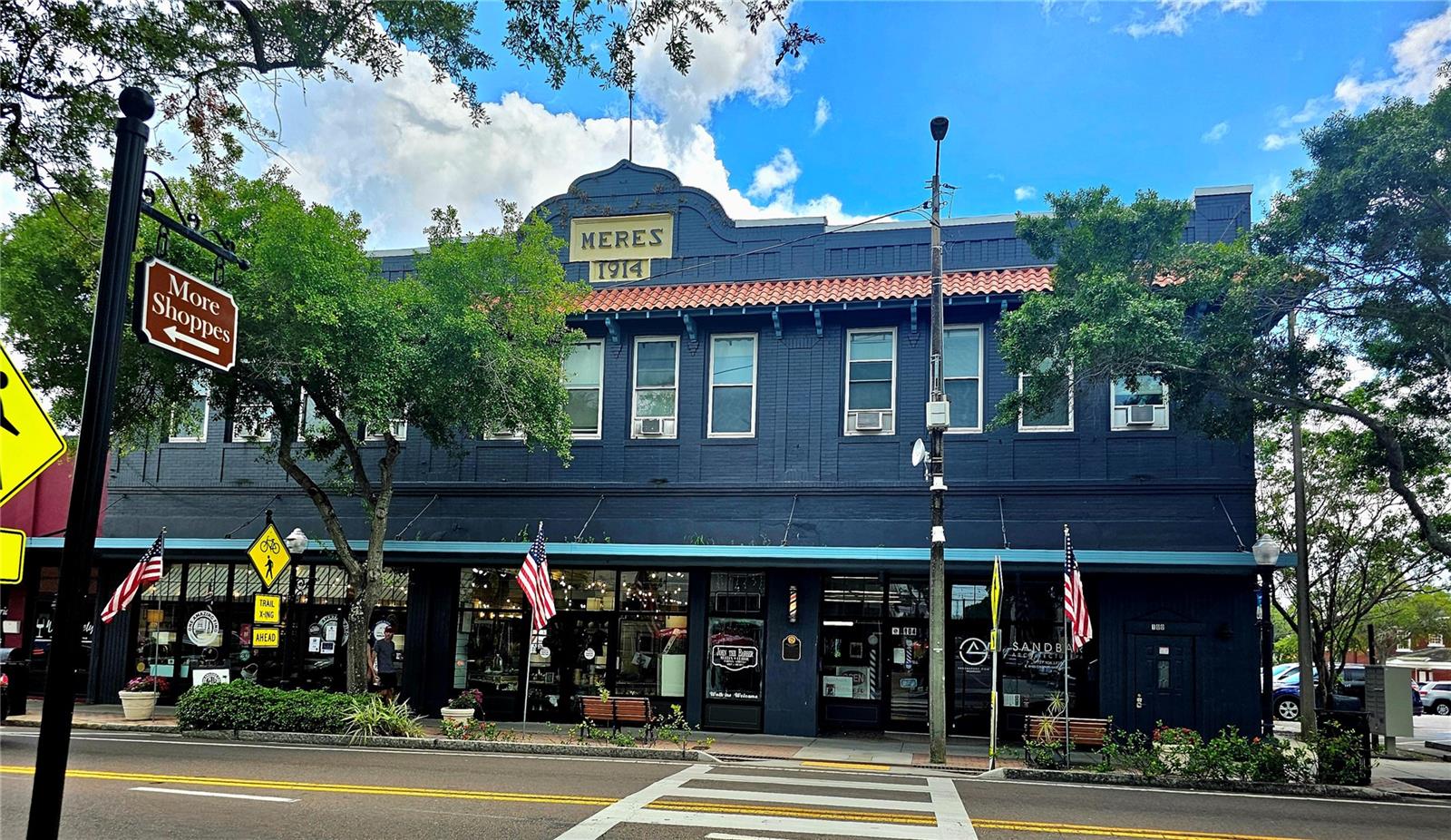106 E TARPON AVE, TARPON SPRINGS, FL, 34689