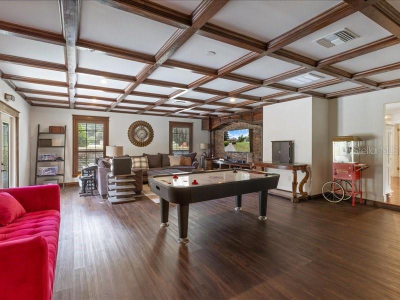 2065 SW 37TH STREET RD, OCALA, FL, 34471