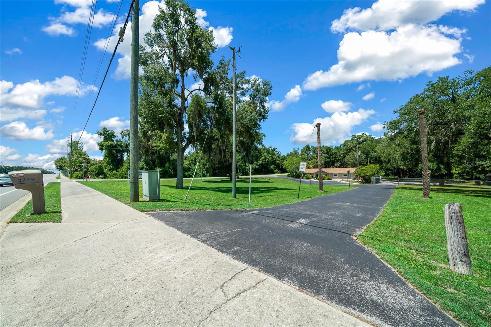 2716 S LECANTO HWY, LECANTO, FL, 34461