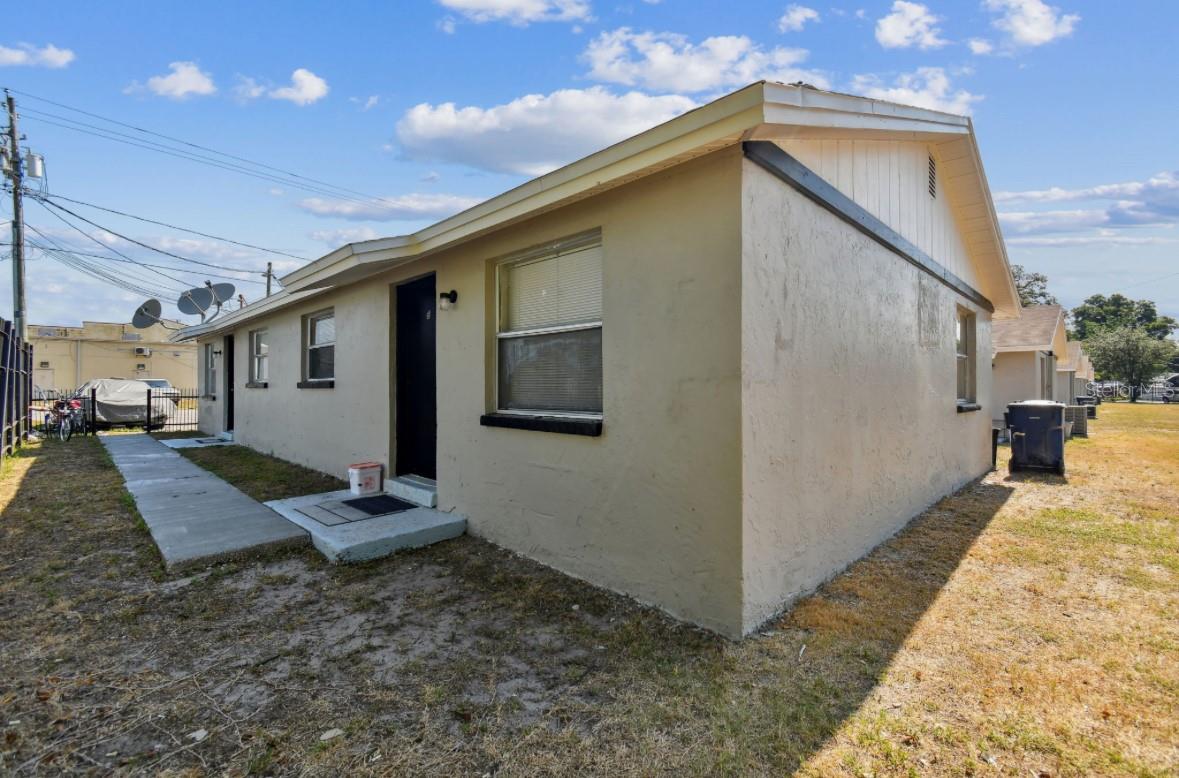 4507 E GIDDENS AVE, TAMPA, FL, 33610