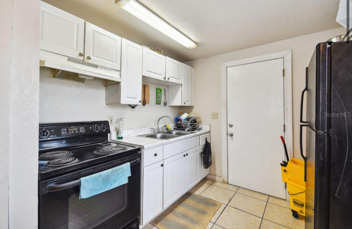 4507 E GIDDENS AVE, TAMPA, FL, 33610