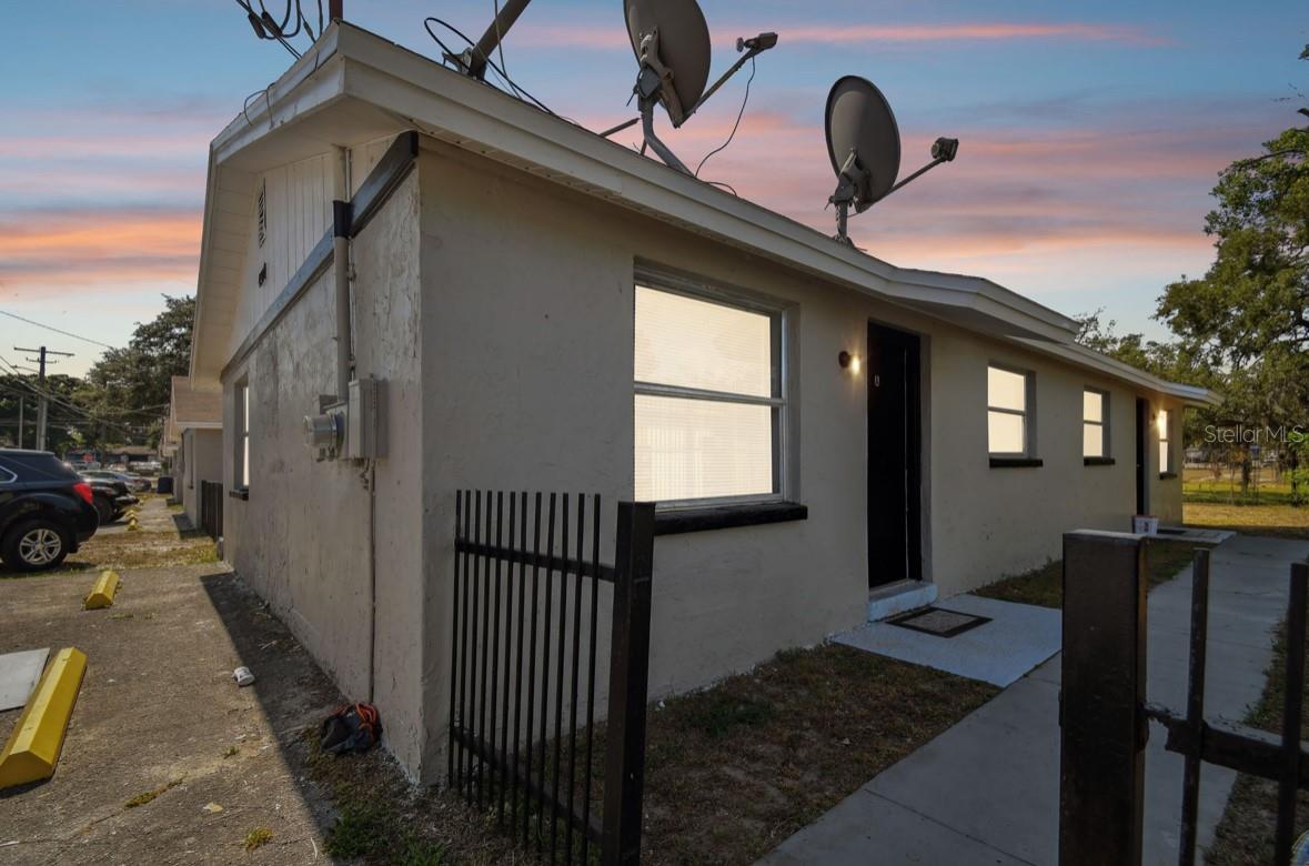 4507 E GIDDENS AVE, TAMPA, FL, 33610