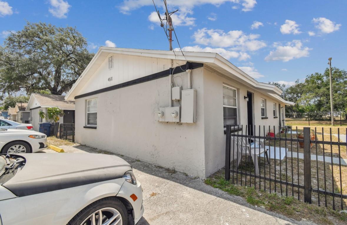 4507 E GIDDENS AVE, TAMPA, FL, 33610