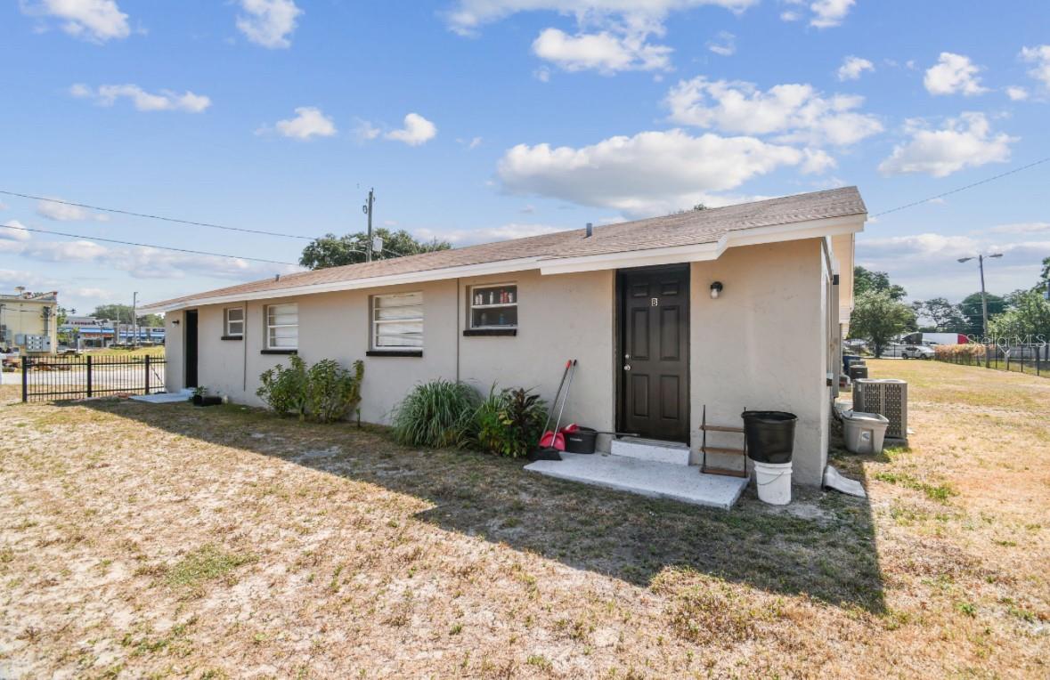 4507 E GIDDENS AVE, TAMPA, FL, 33610