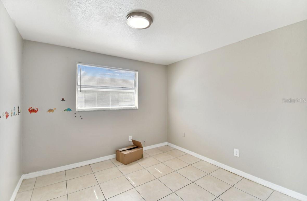 4507 E GIDDENS AVE, TAMPA, FL, 33610