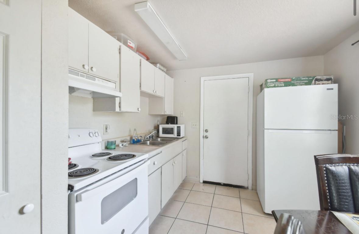 4507 E GIDDENS AVE, TAMPA, FL, 33610