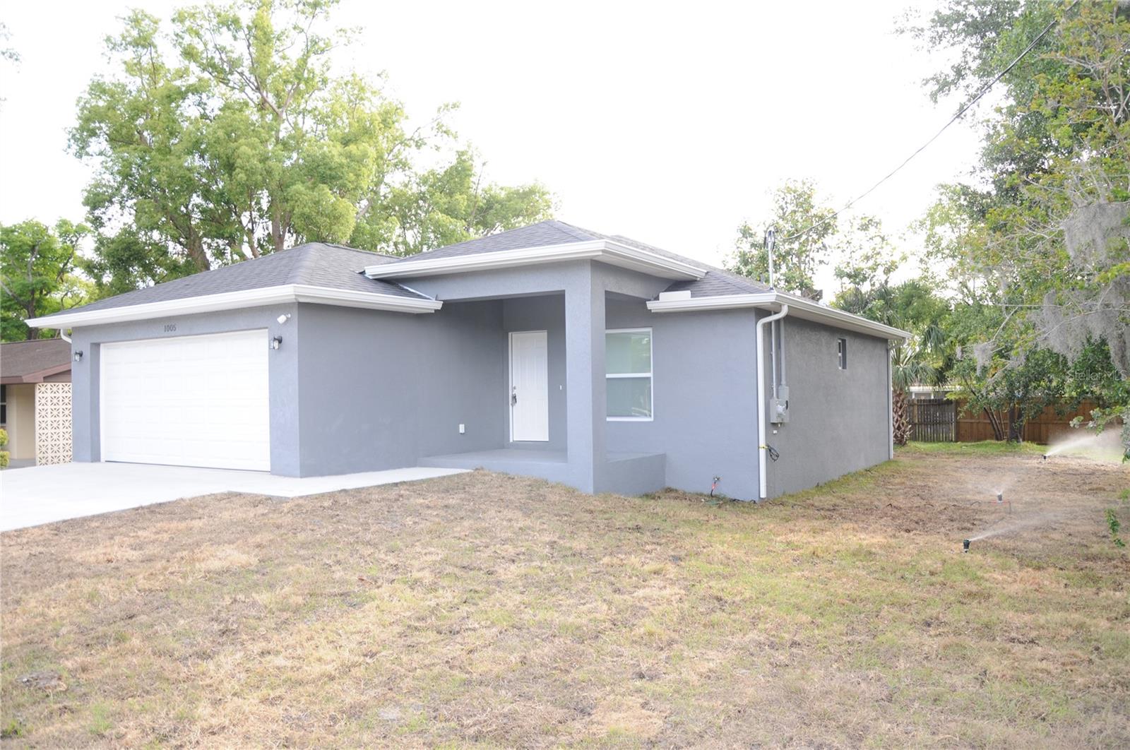 1005 N PARK RD, PLANT CITY, FL, 33563