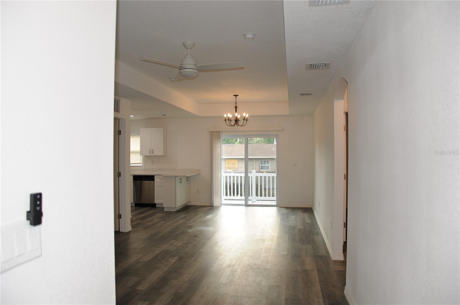 1005 N PARK RD, PLANT CITY, FL, 33563