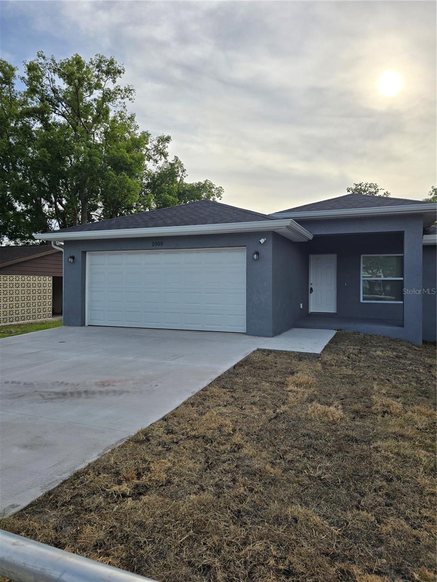 1005 N PARK RD, PLANT CITY, FL, 33563