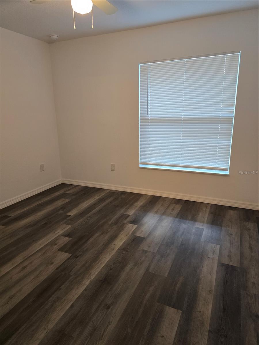 1005 N PARK RD, PLANT CITY, FL, 33563