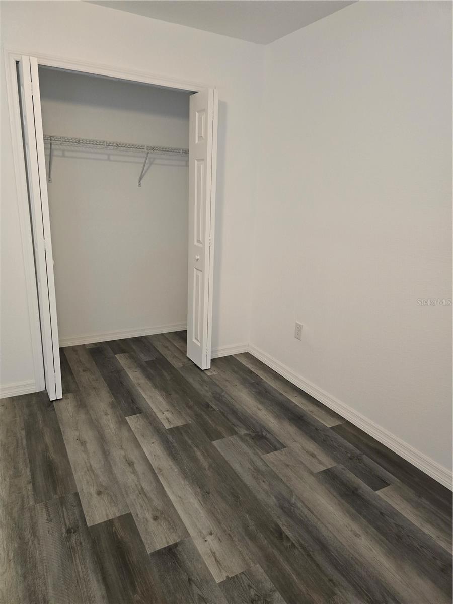 1005 N PARK RD, PLANT CITY, FL, 33563