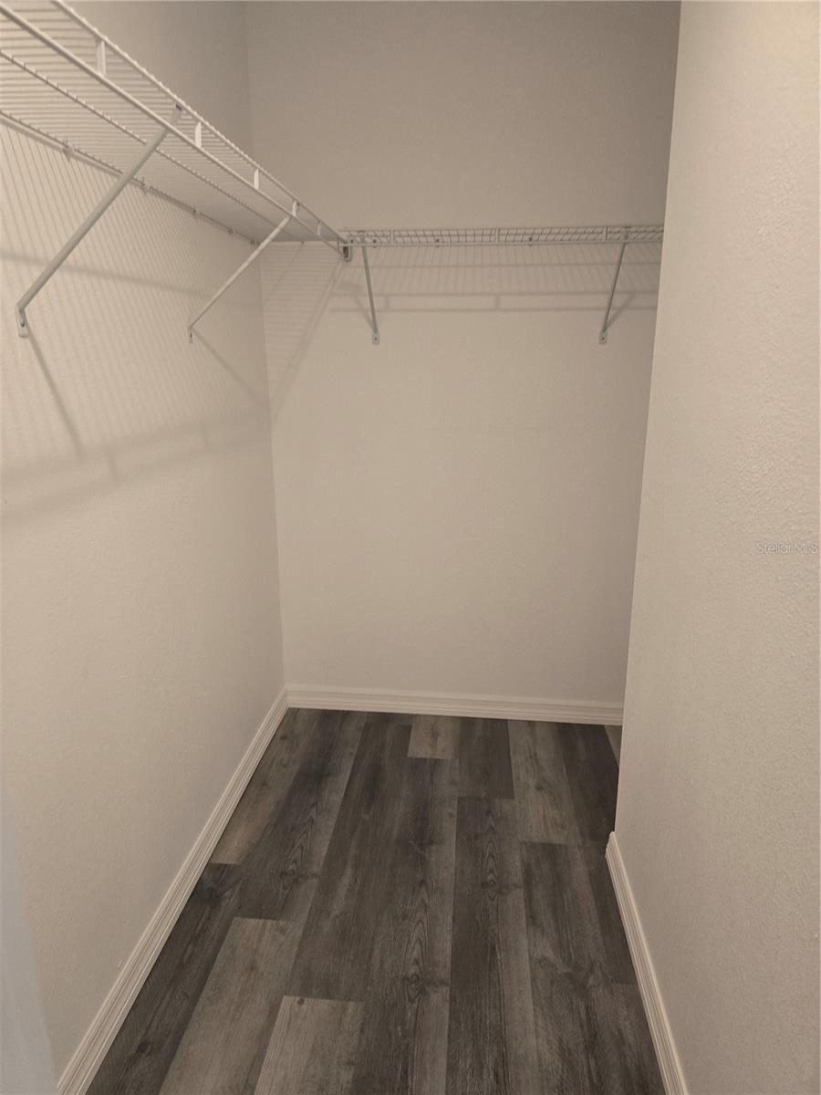 1005 N PARK RD, PLANT CITY, FL, 33563