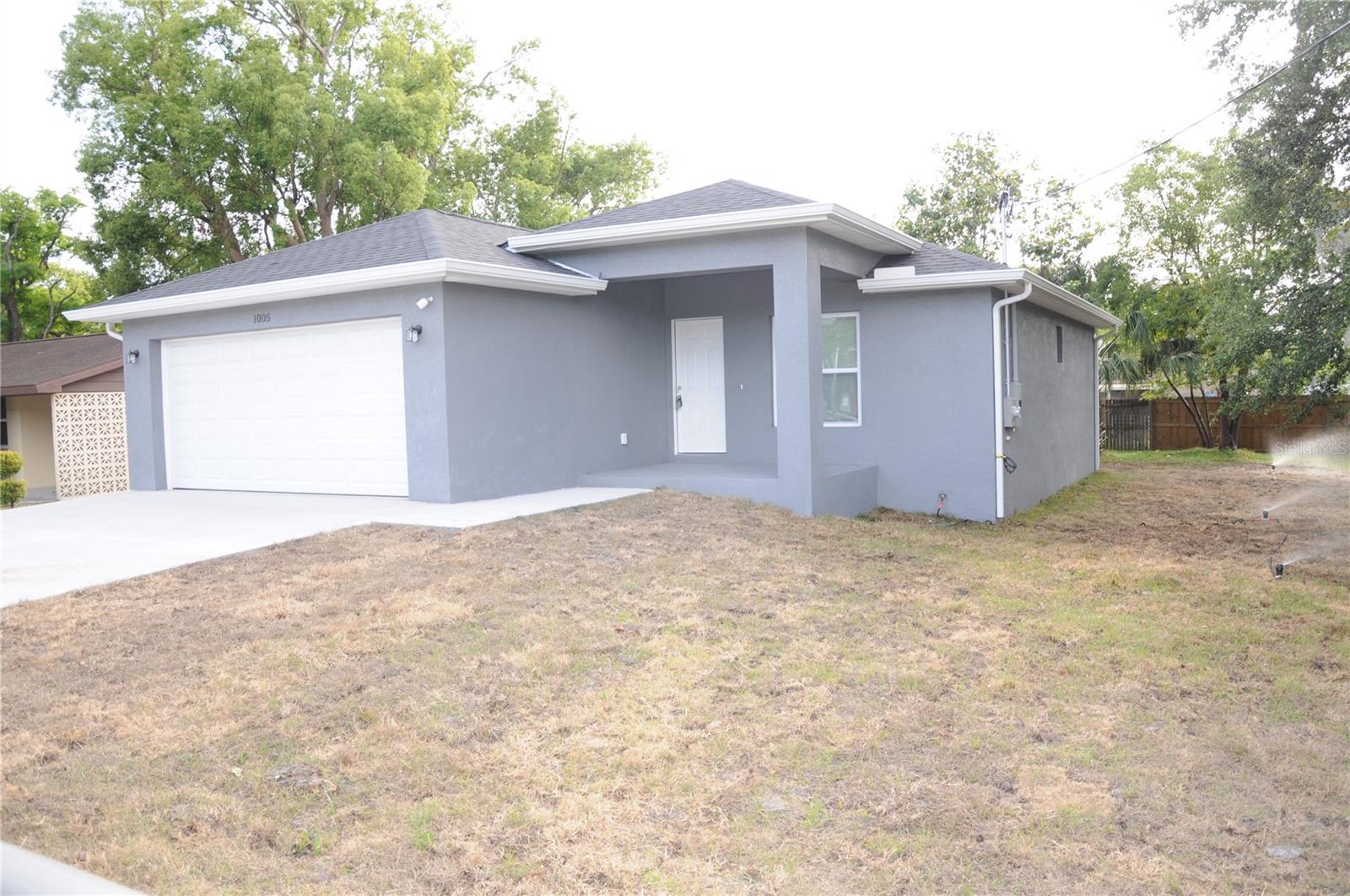 1005 N PARK RD, PLANT CITY, FL, 33563