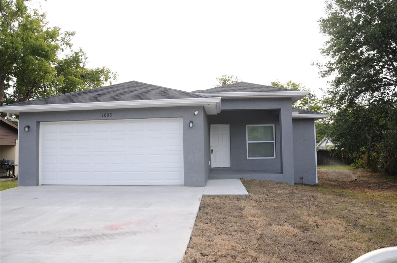 1005 N PARK RD, PLANT CITY, FL, 33563