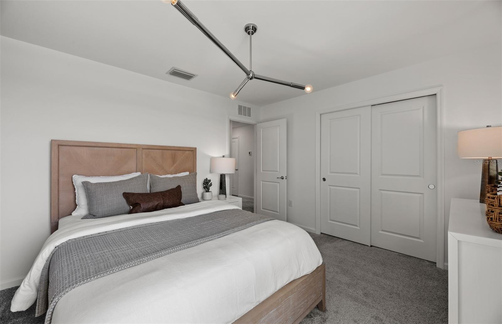 2912 OAKMERE AVE, DAVENPORT, FL, 33837