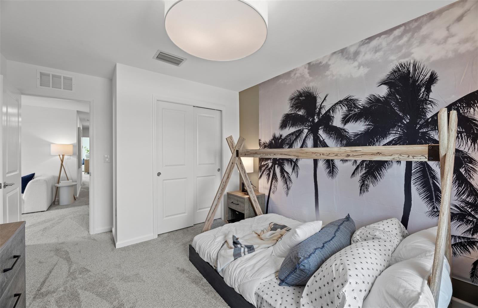 2912 OAKMERE AVE, DAVENPORT, FL, 33837