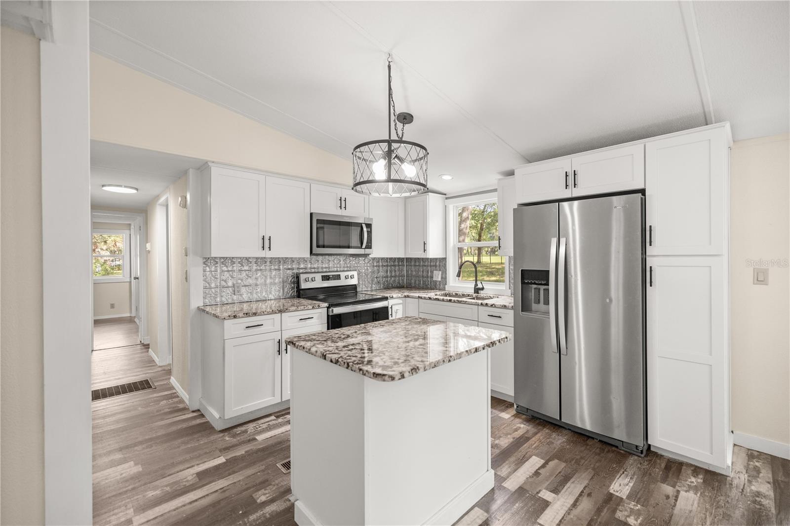 8328 SE 180TH AVENUE RD, OCKLAWAHA, FL, 32179