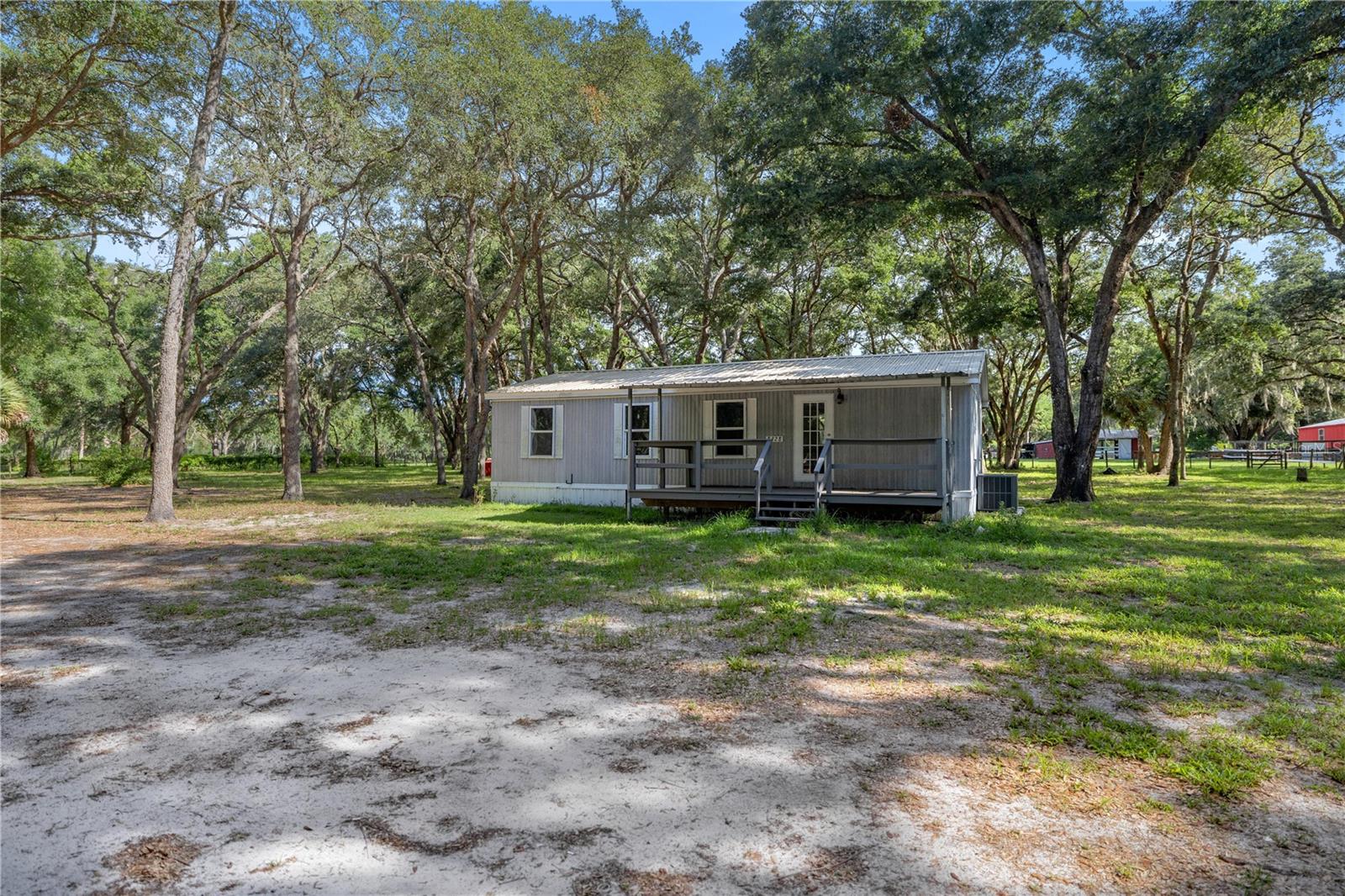 8328 SE 180TH AVENUE RD, OCKLAWAHA, FL, 32179