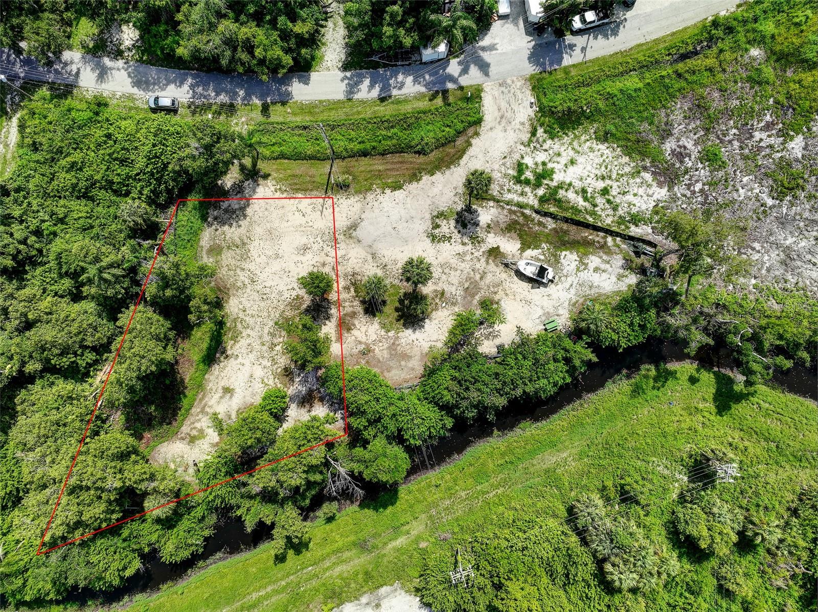 1113 RIVER RD, NORTH FORT MYERS, FL, 33903