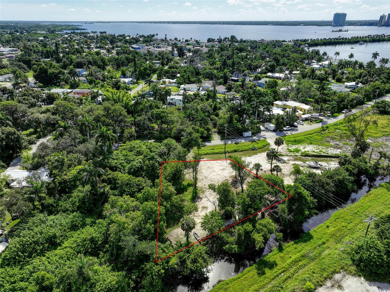 1113 RIVER RD, NORTH FORT MYERS, FL, 33903