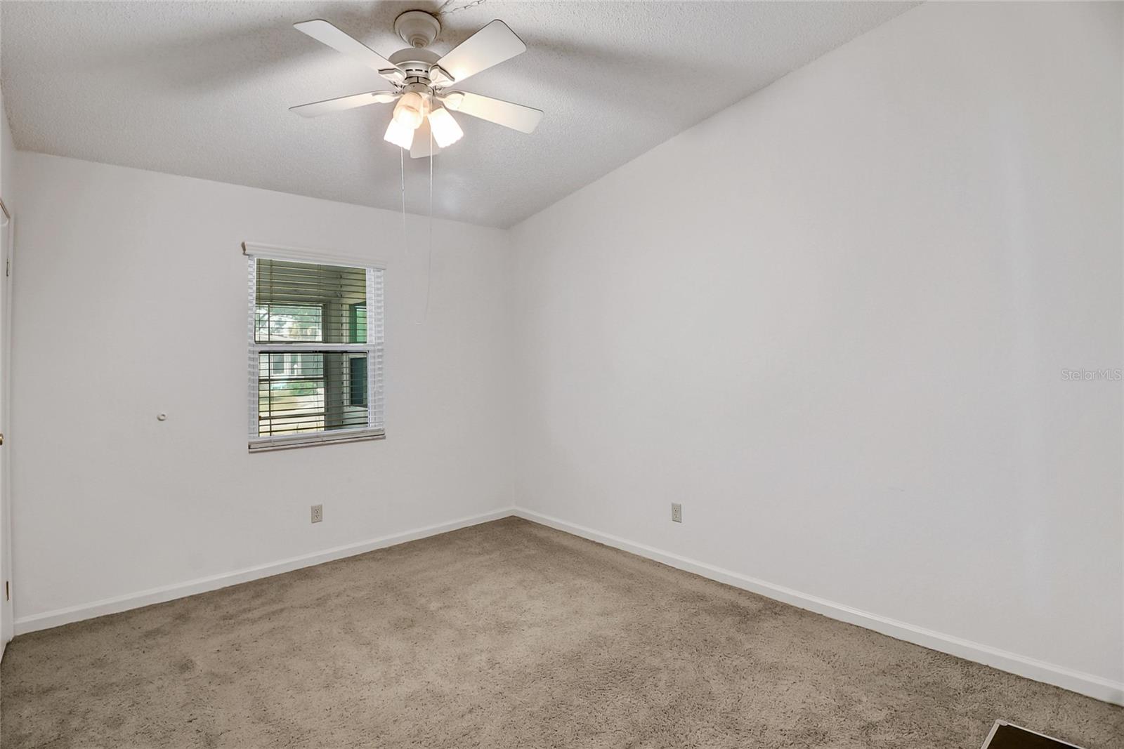 1104 PARADISE DR, THE VILLAGES, FL, 32159