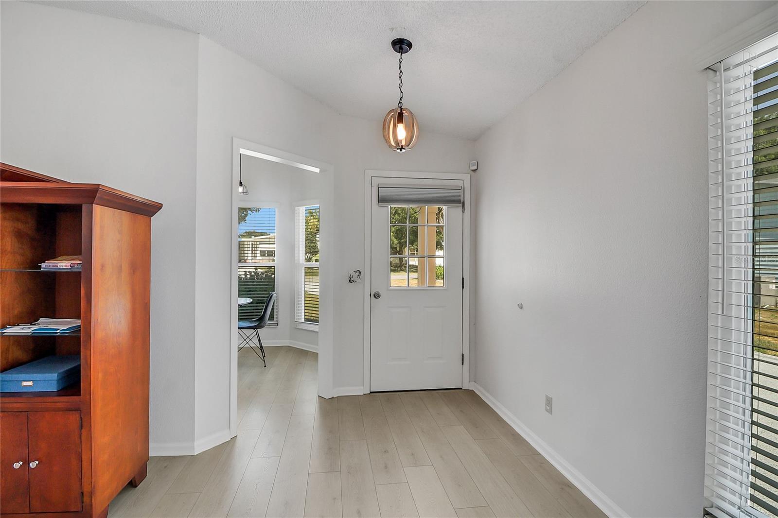 1104 PARADISE DR, THE VILLAGES, FL, 32159