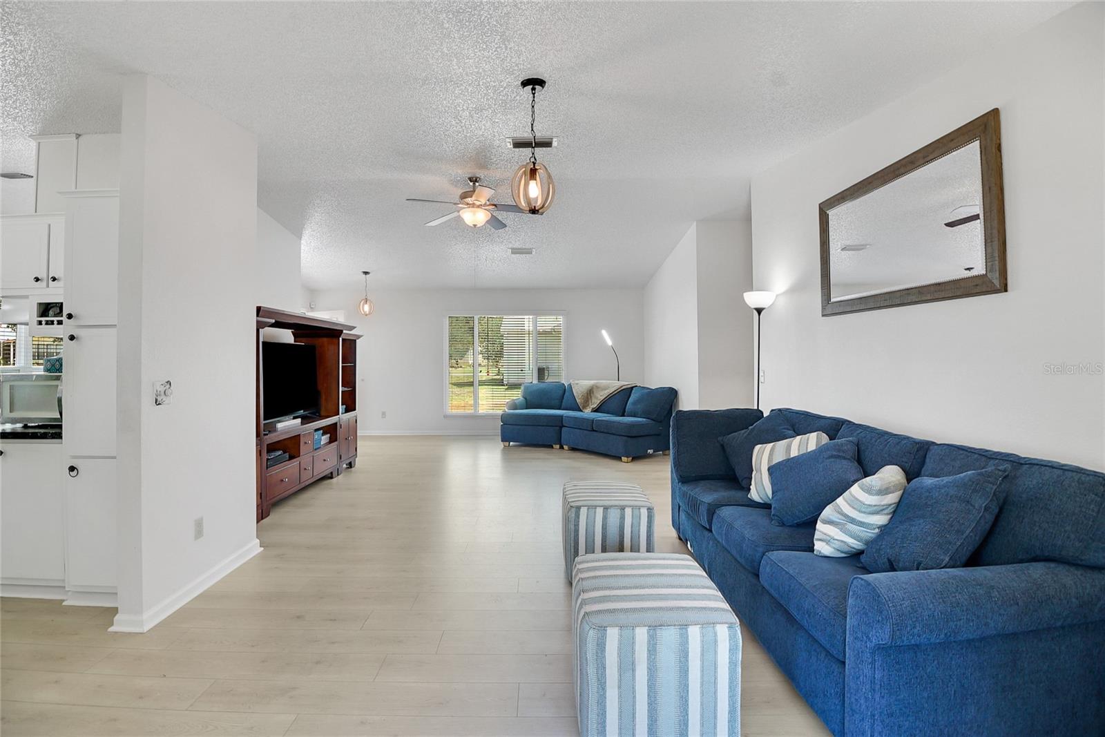 1104 PARADISE DR, THE VILLAGES, FL, 32159