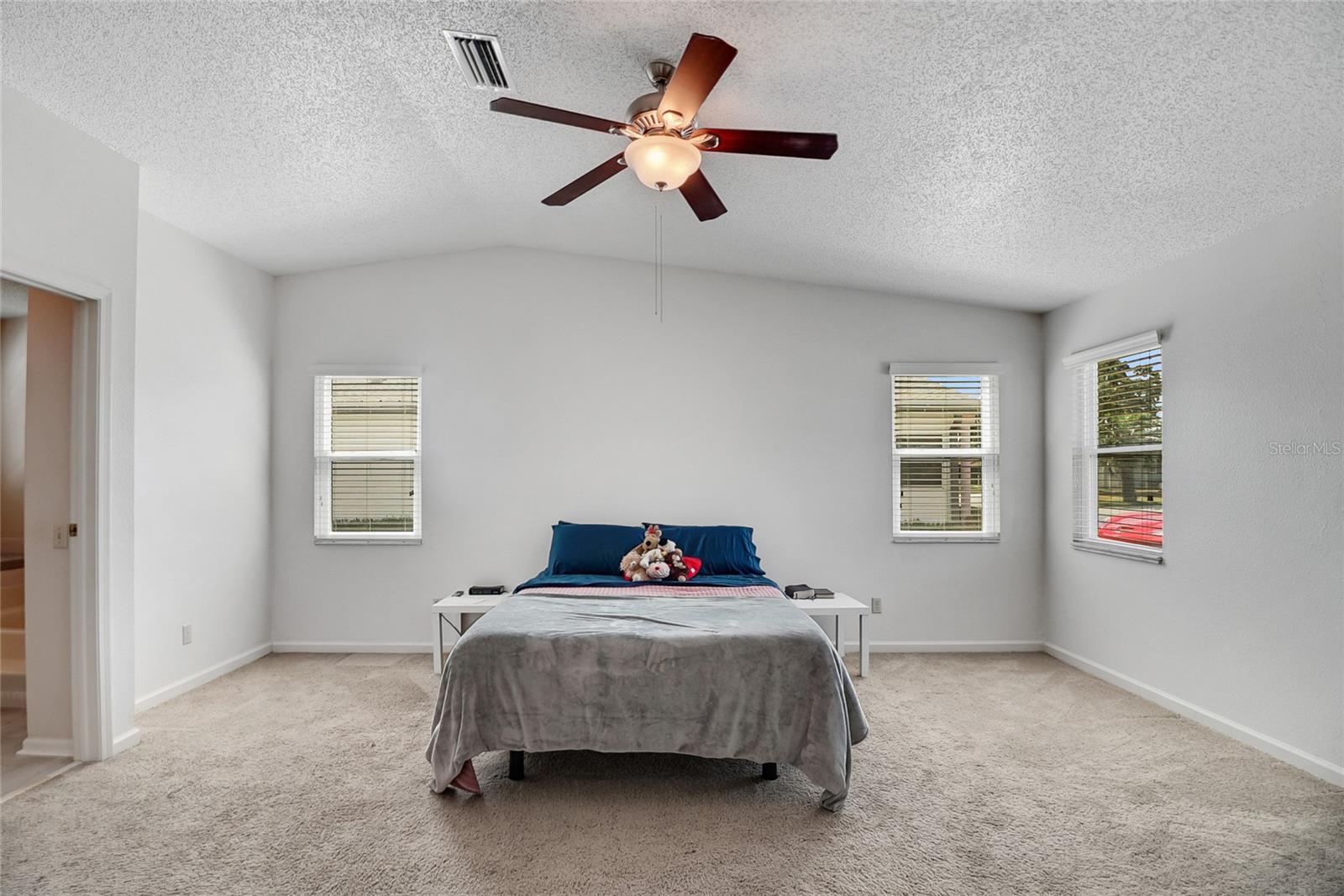 1104 PARADISE DR, THE VILLAGES, FL, 32159
