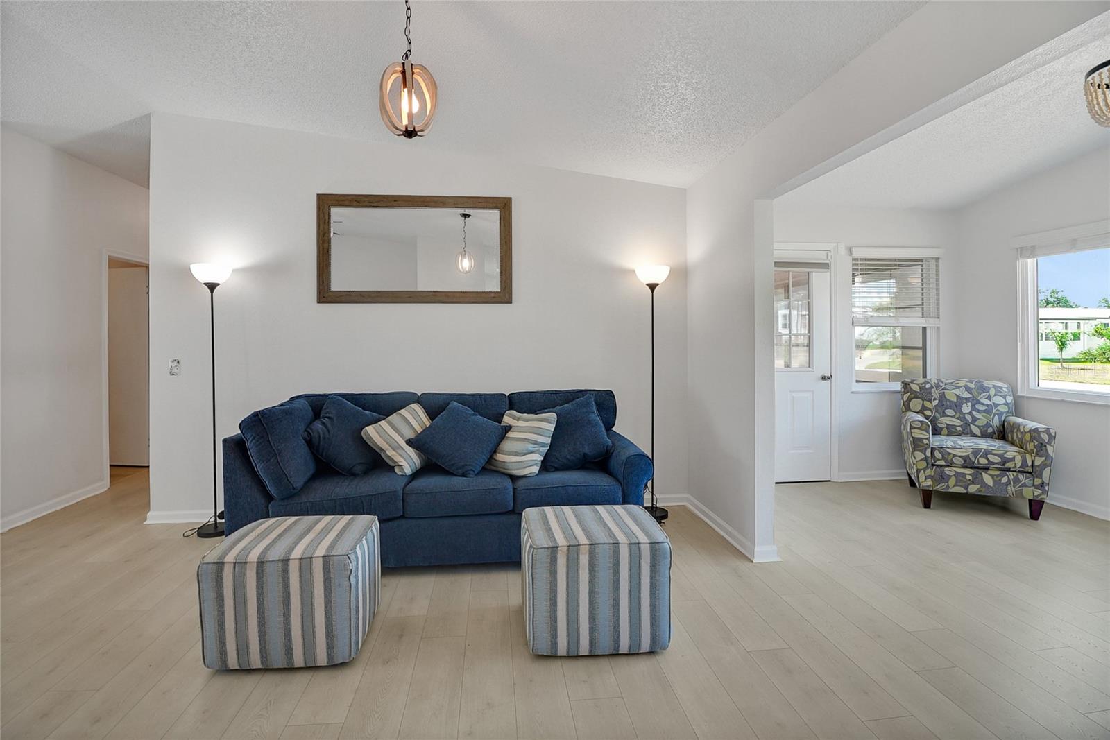 1104 PARADISE DR, THE VILLAGES, FL, 32159