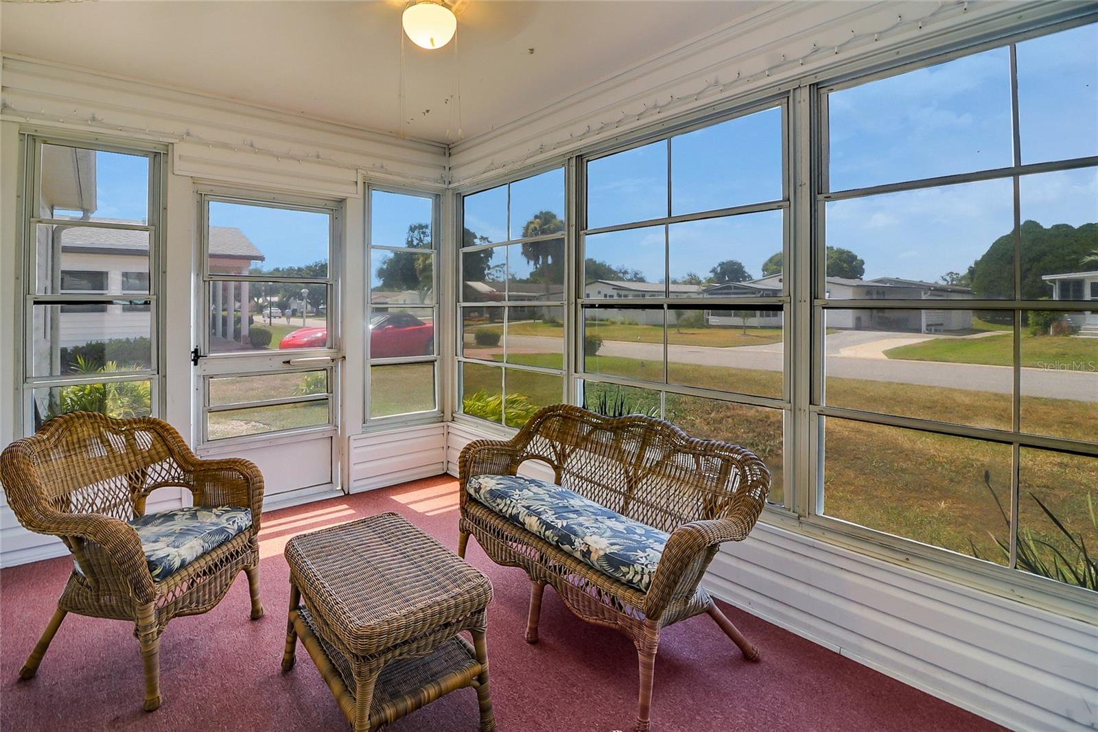 1104 PARADISE DR, THE VILLAGES, FL, 32159