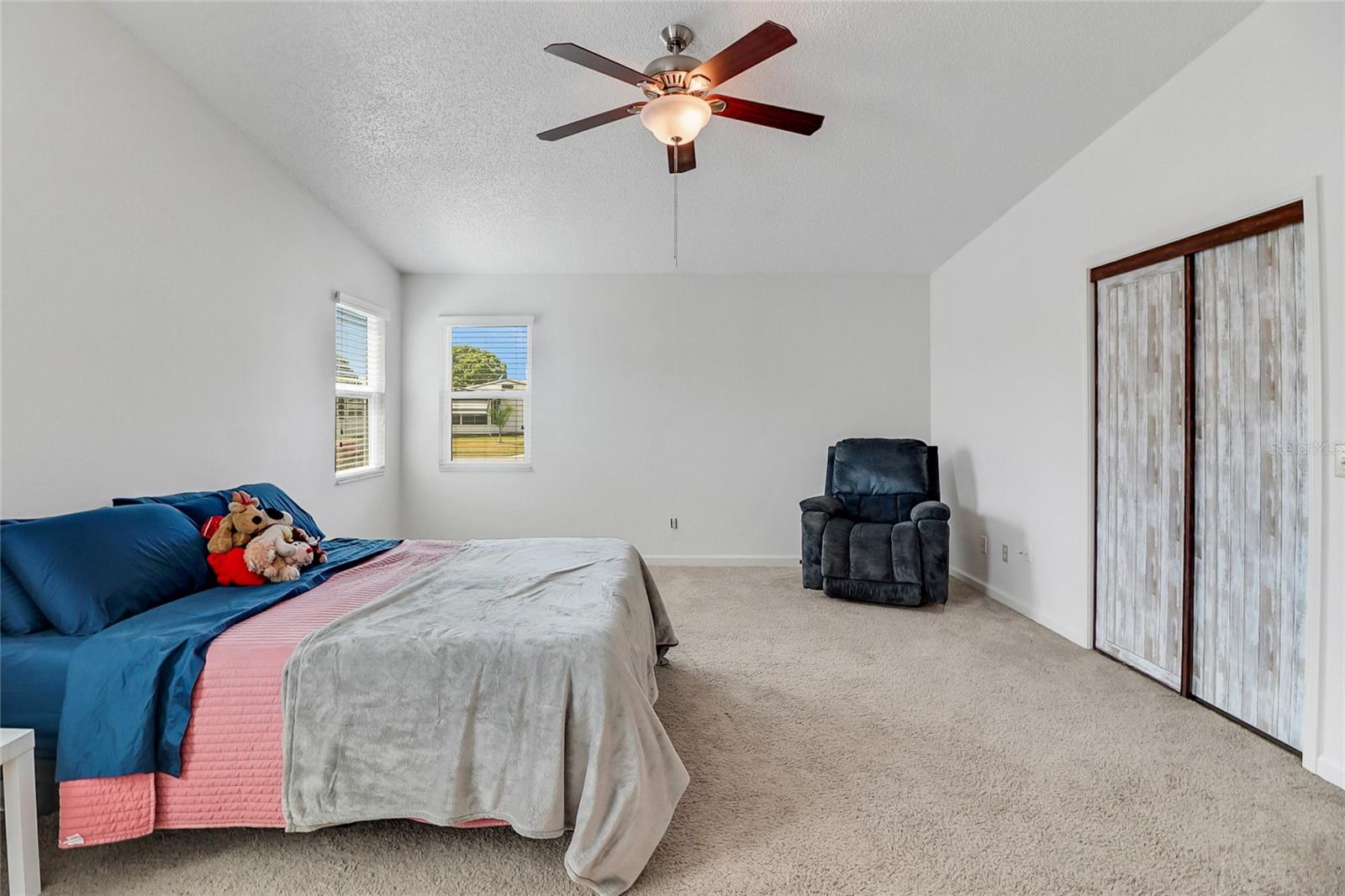 1104 PARADISE DR, THE VILLAGES, FL, 32159