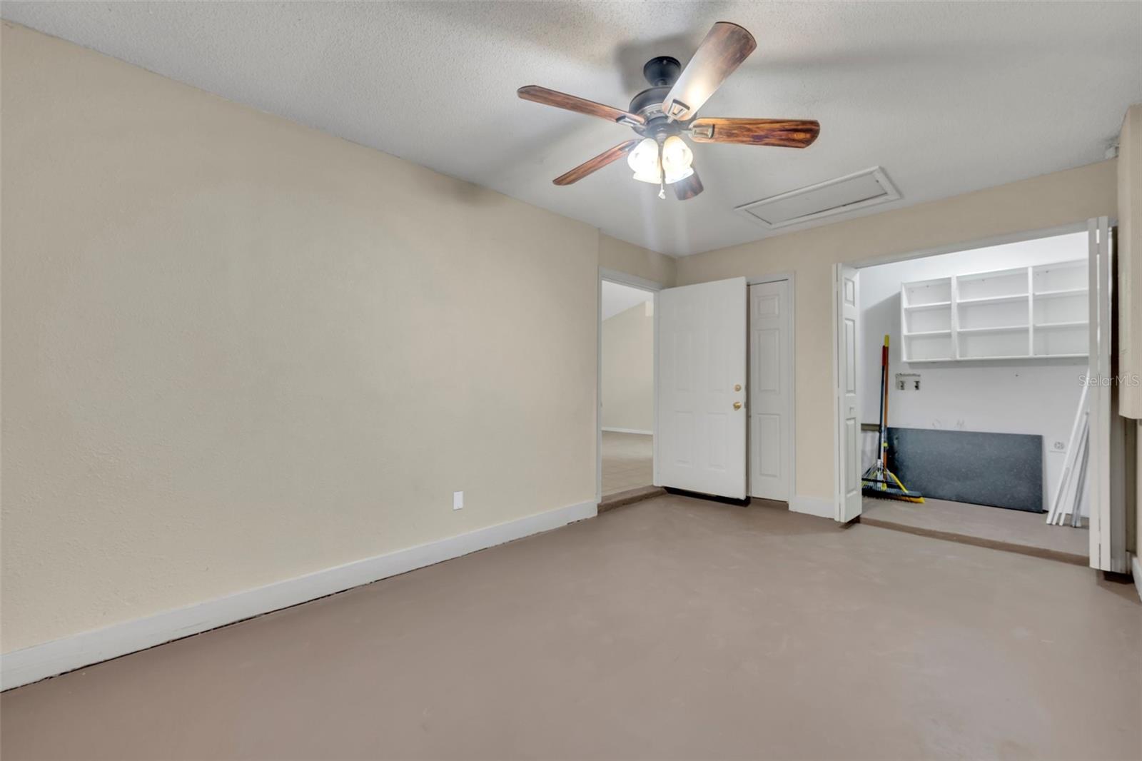 2519 WOODS EDGE CIR, ORLANDO, FL, 32817