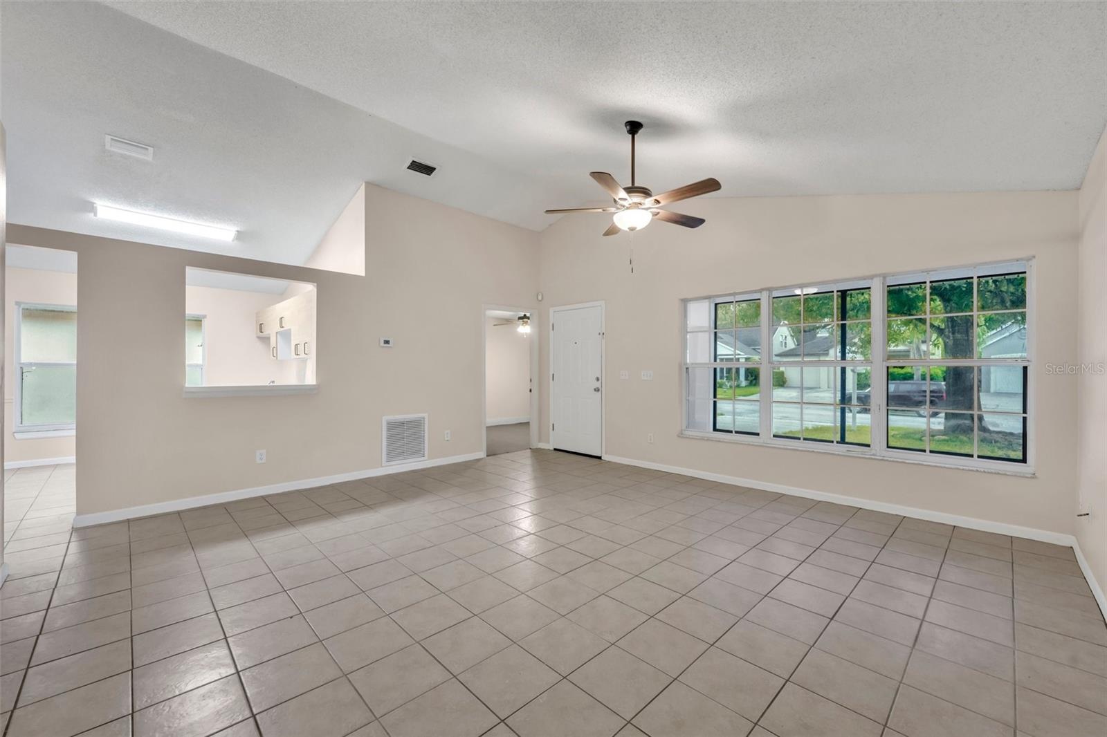2519 WOODS EDGE CIR, ORLANDO, FL, 32817