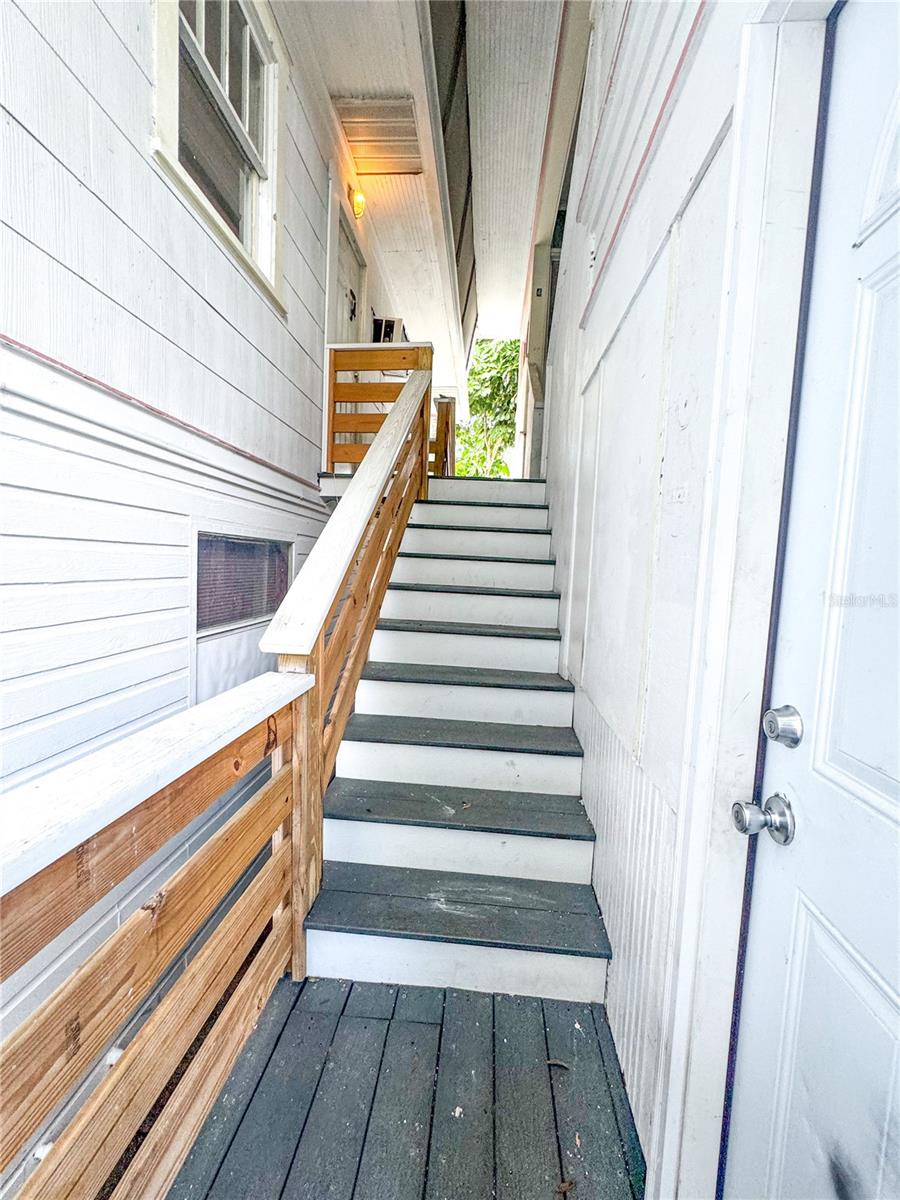 421 10TH AVE N, ST PETERSBURG, FL, 33701