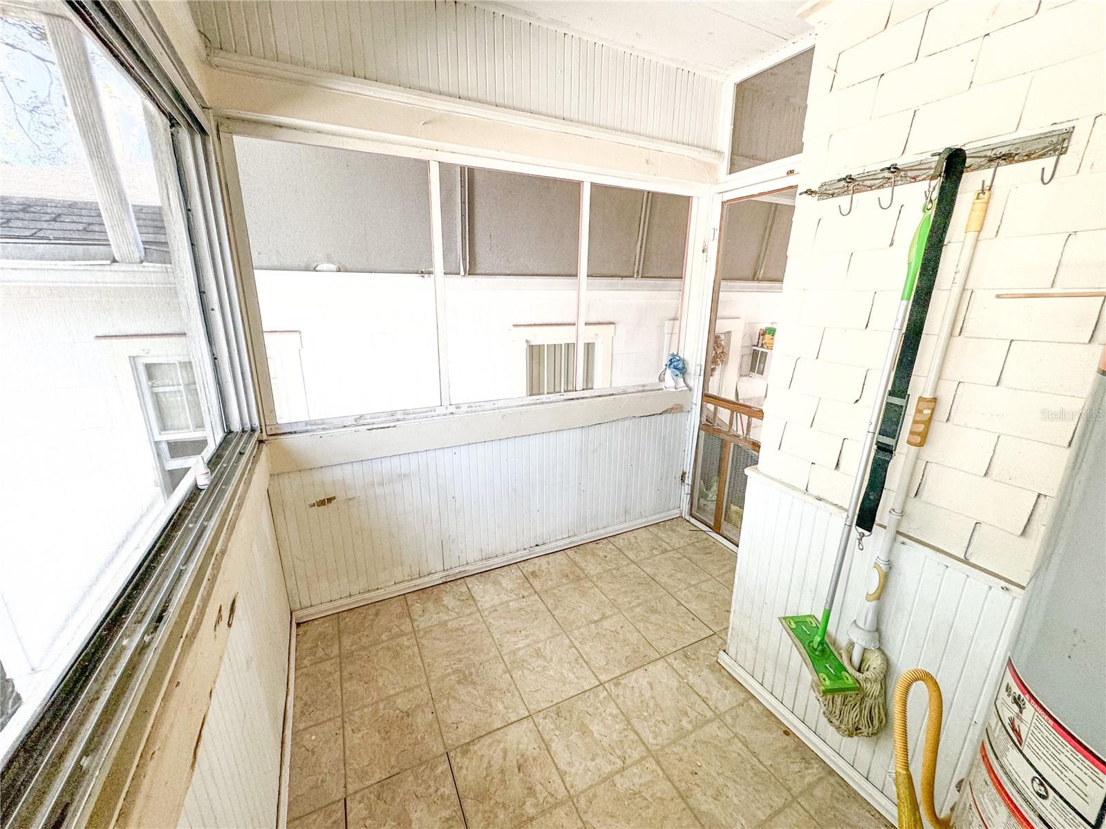 421 10TH AVE N, ST PETERSBURG, FL, 33701